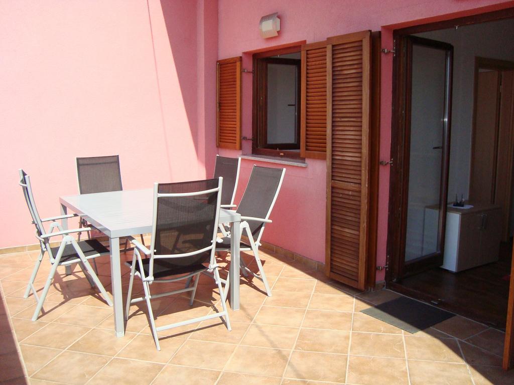 Apartments Josip Pinezići Rum bild